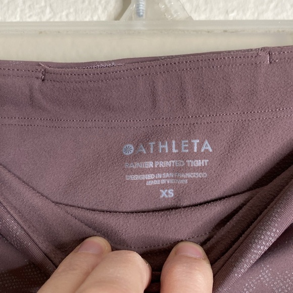 Athleta ranier printed tight women’s extra small mauve EUC - Picture 4 of 7